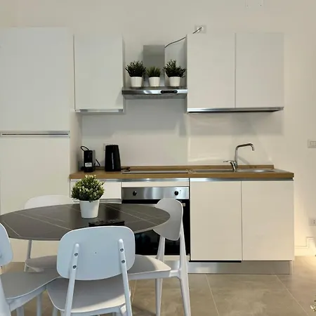 Laus Andrea Da Luxury & Design 2 * باري