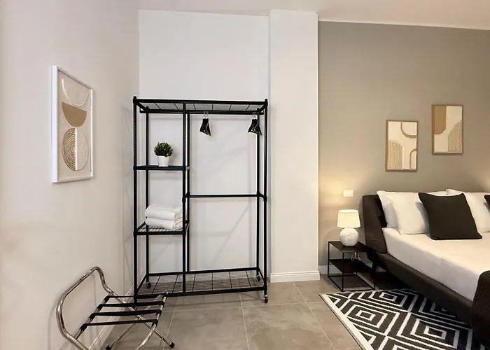 Laus Andrea Da Luxury & Design 2 アパート バーリ